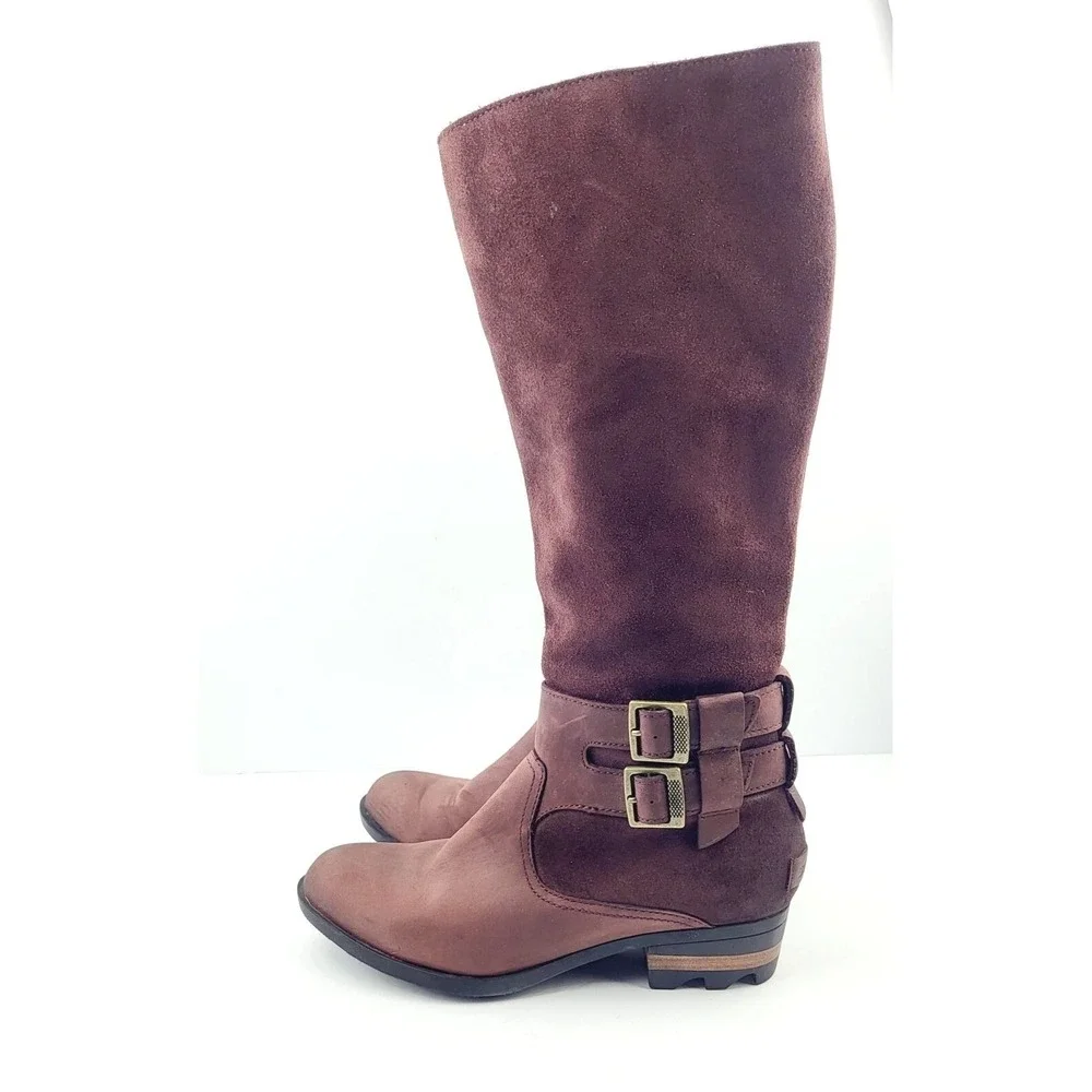 Sorel women burgundy